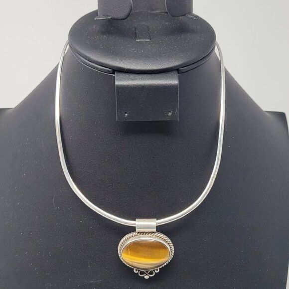 Signed 925 Artisan Tigers Eye Oval Pendant Silver Torque Choker Necklace Ornate‎ - Picture 15 of 15